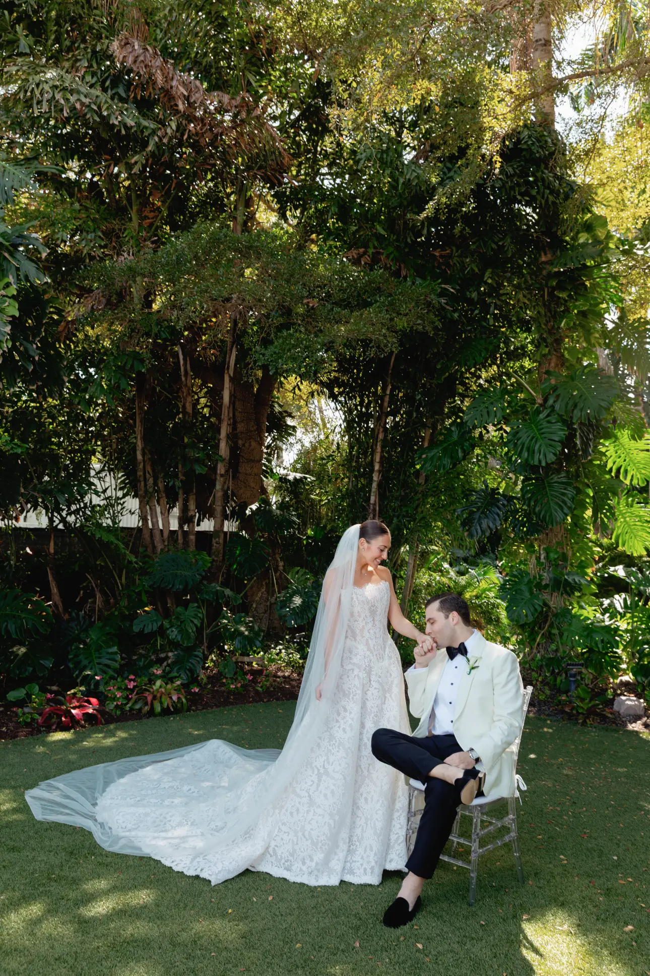 Bride and groom at the Boca West Country Club pose for portraits.