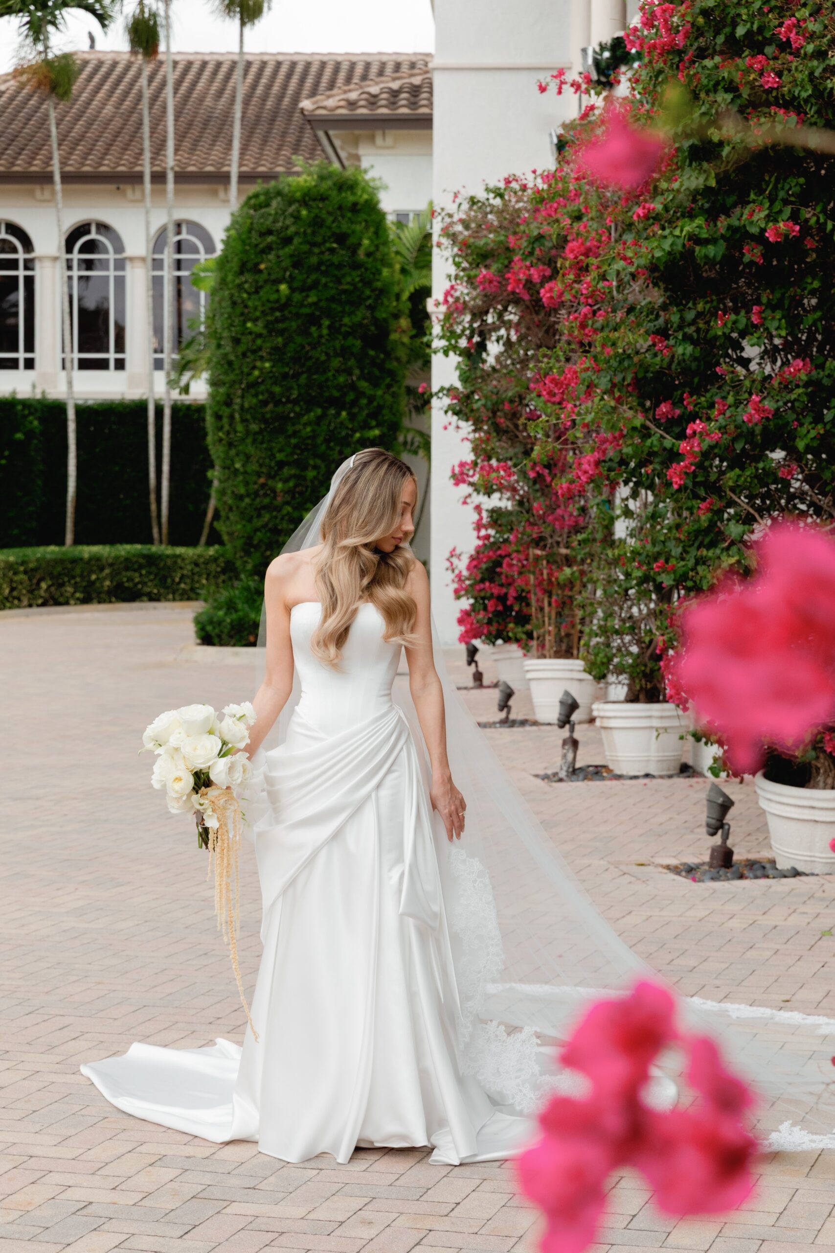 Elegant Bride at Addison Reserve Country Club Wedding