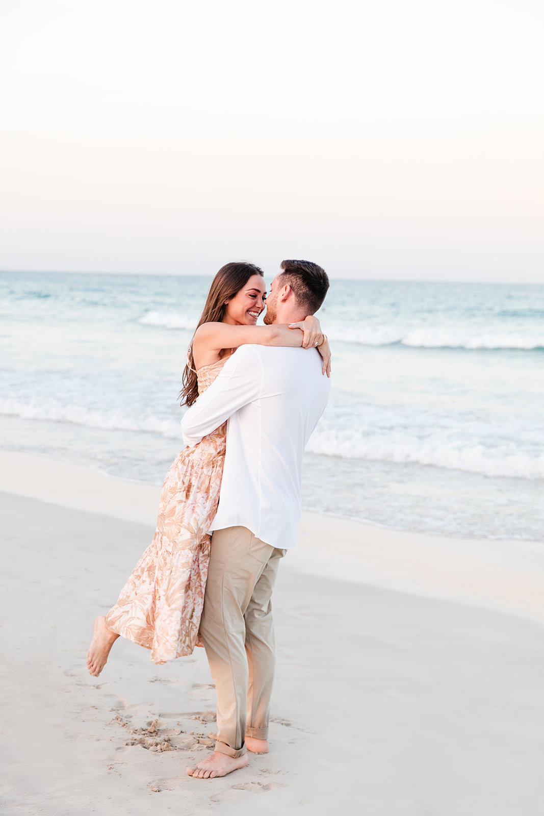 Man Picks up Fiance, Twirls Her Around During Engagement Photos Miami