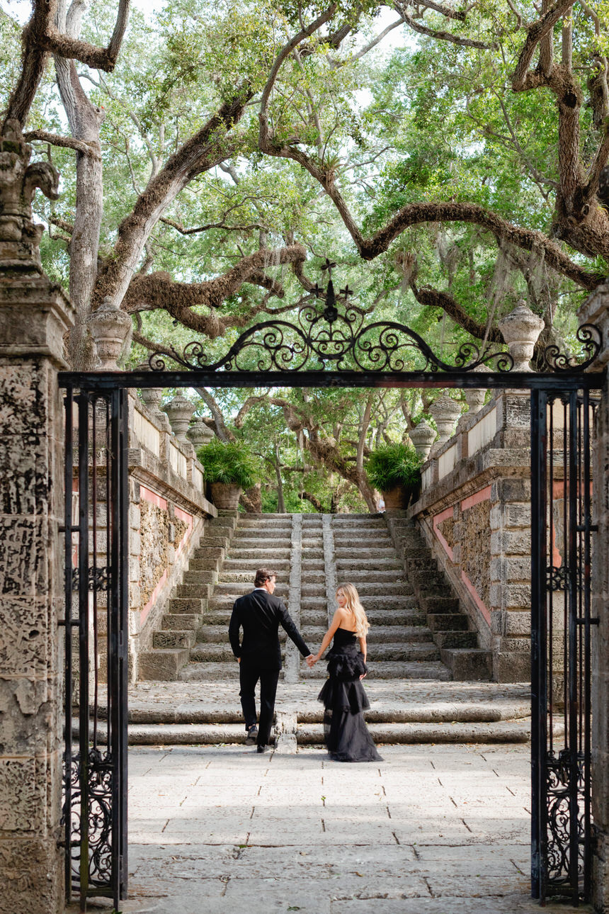 Vizcaya Museum and Gardens Engagement Photographer